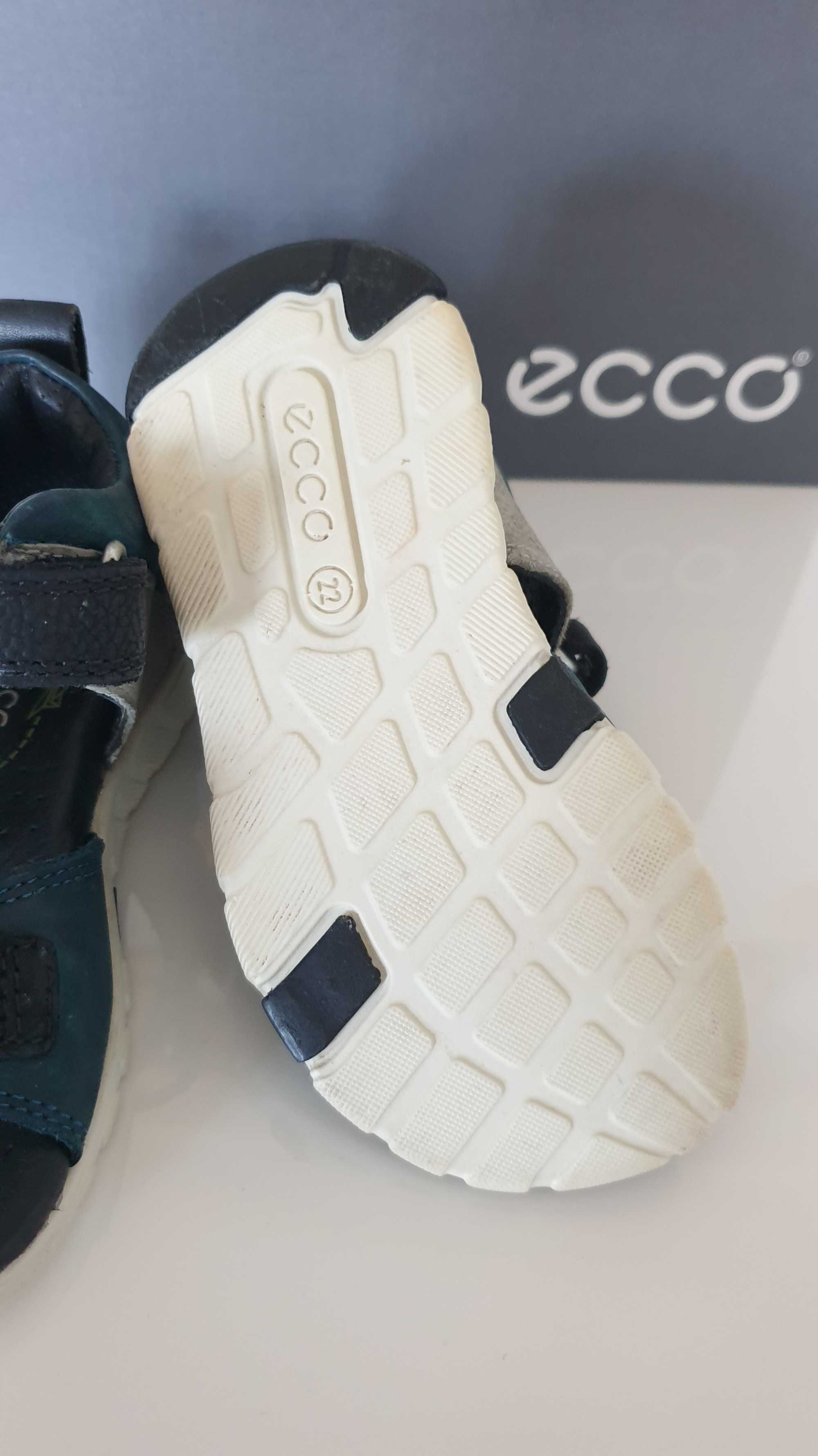 Sandały dziecięce oryginalne Ecco r.22 skóra jak nowe sandałki buty