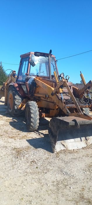 Retro escavadora Case 580 K