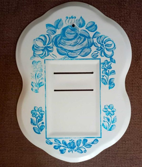 Zawieszka, ramka do kalendarza listkowego zdzieraka. Retro wystrój.