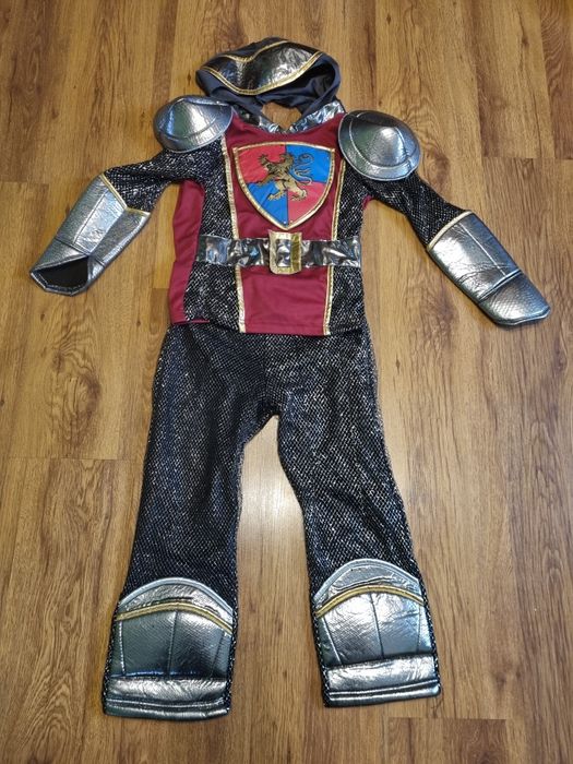 Kostium karnawałowy dla chłopca 128 cm Rycerz zbroja  przebranie strój
