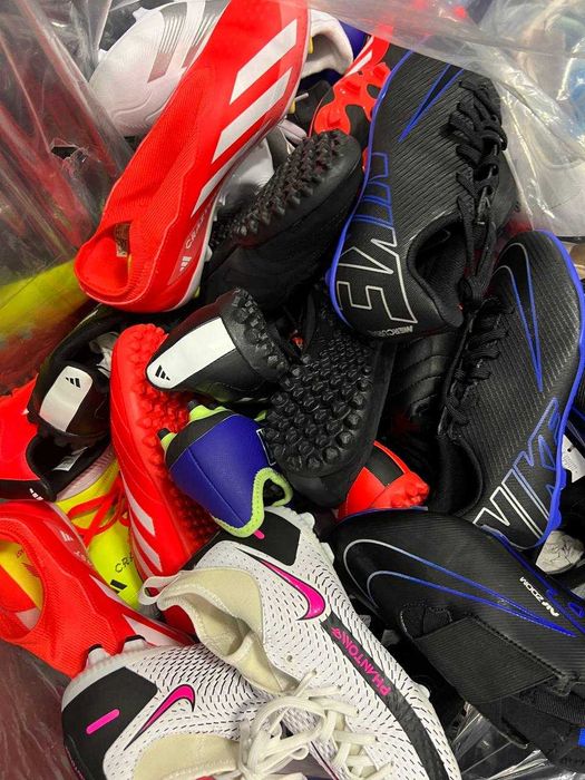 Футбольне дитяче взуття ОПТОМ НОВЕ ОПТ Бутси Сороконіжки Футзалки СТОК