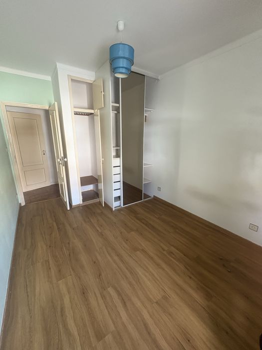 Vendo t2 com arrecadação centro Portalegre