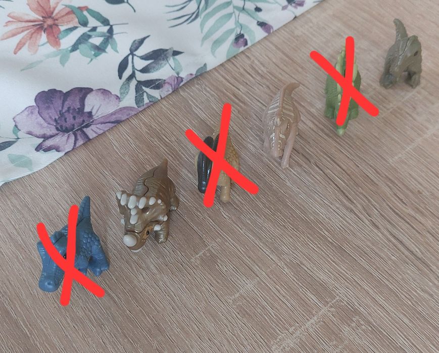 Figurki Dinozaury jajko niespodzianka kinder natoons