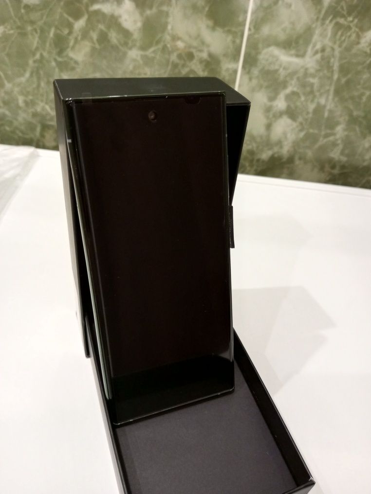Телефон S 23/S 24 Ultra green,2TB!