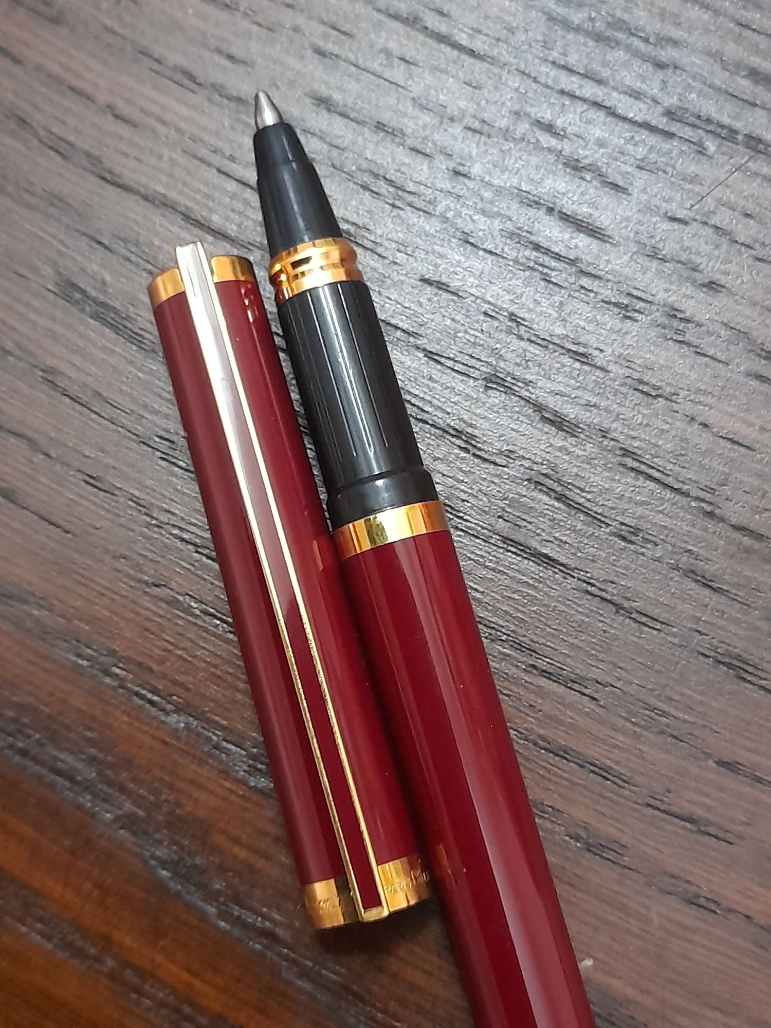 Caneta Rollerball S.T.Dupont laca