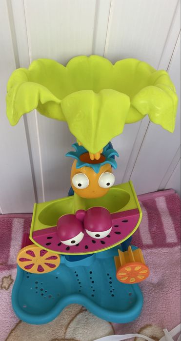 Іграшка тропічний водоспад у ванну