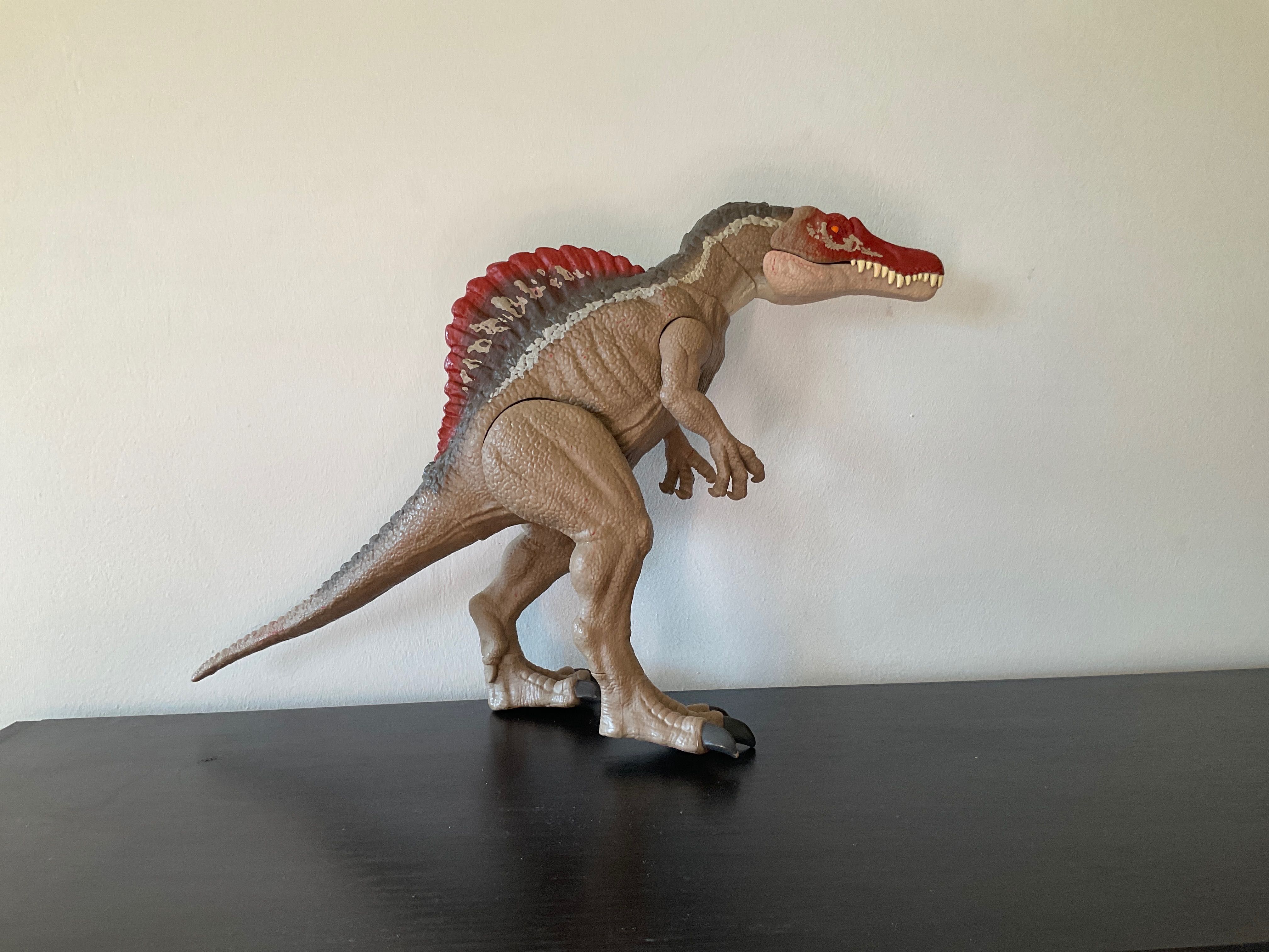 Jurassic World, Figurka kolekcjonerska, Spinozaur Mega Gryz