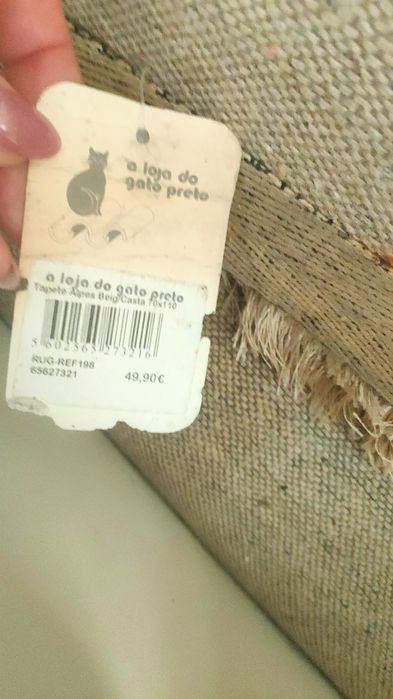 3 tapetes multicoloridos