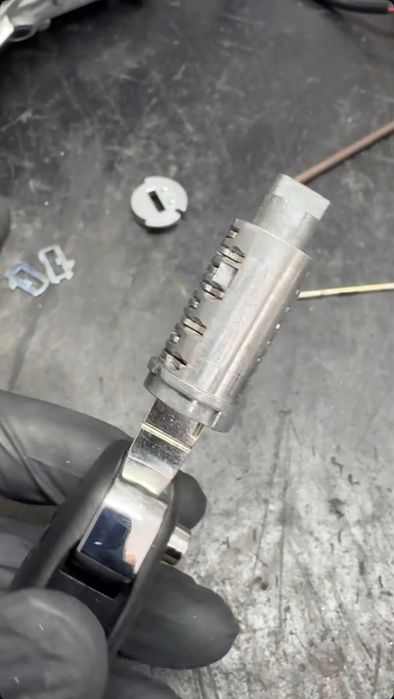 Замки запалювання, дверні,личинки замків,ремонт на всі автомобілі