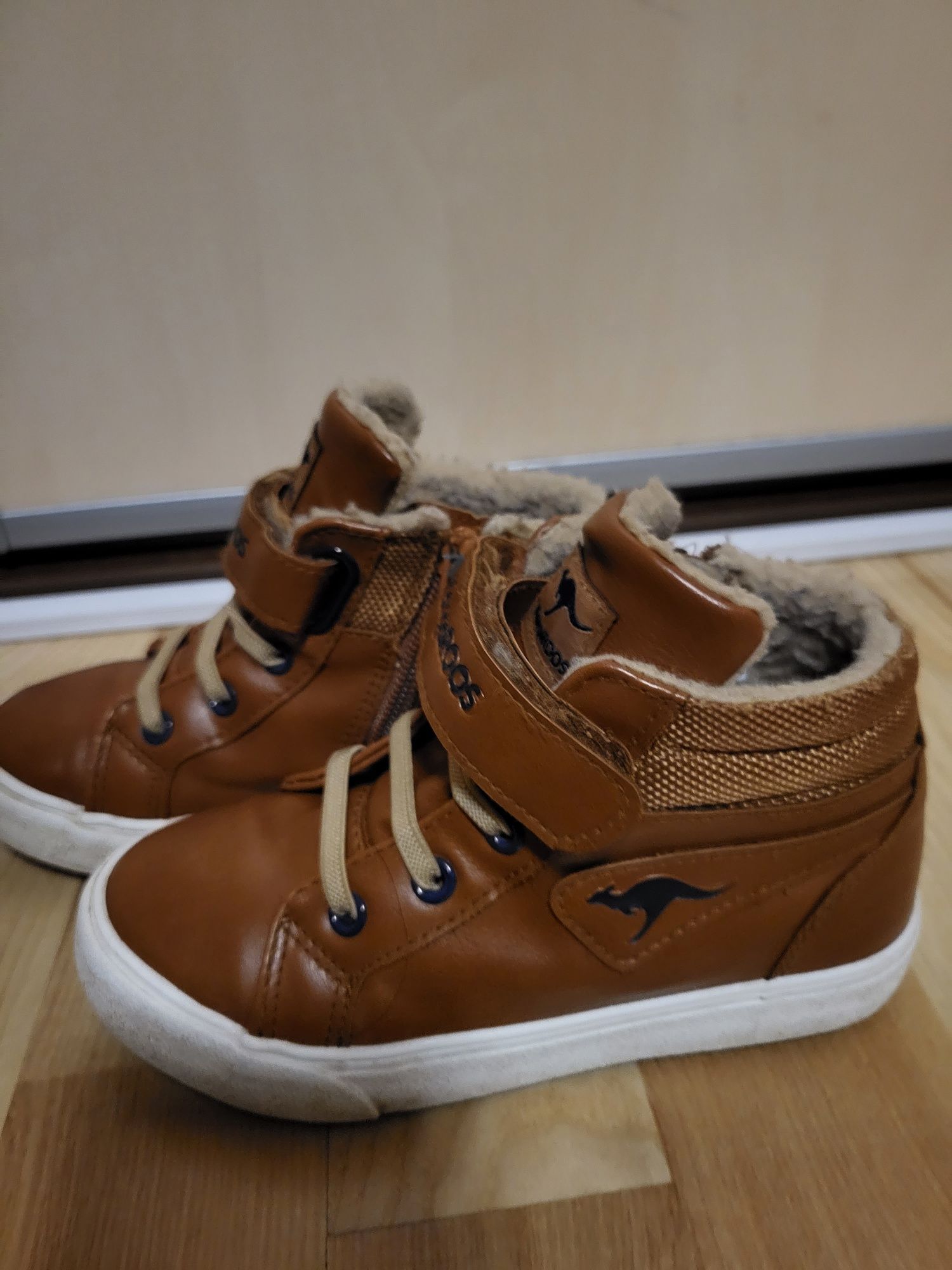 Buty Kangaroos r 28