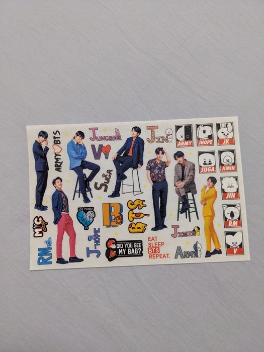 Брелок bts + наклейки bts + блокнот kakao friends+ планер