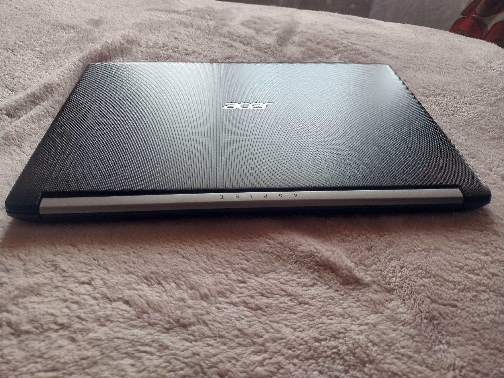Acer Aspire5 i5 8*1.6-3.4Ghz