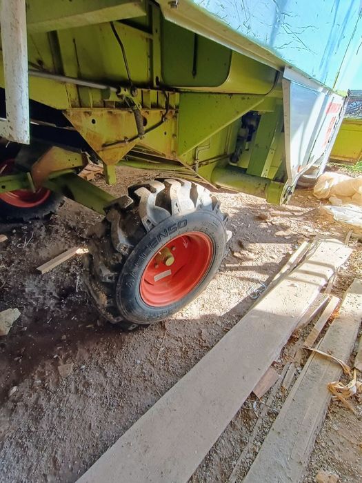 Комбайн Claas Dominator 88s