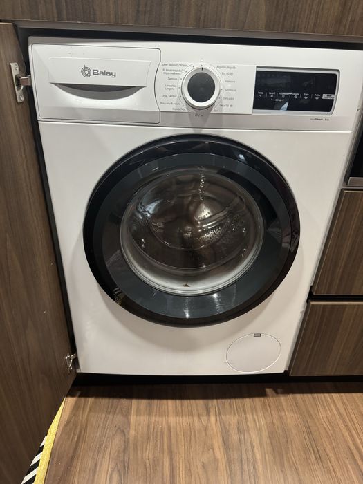 Máquina de Lavar Roupa Balay 9 kg 1400 rpm ExtraSilencio