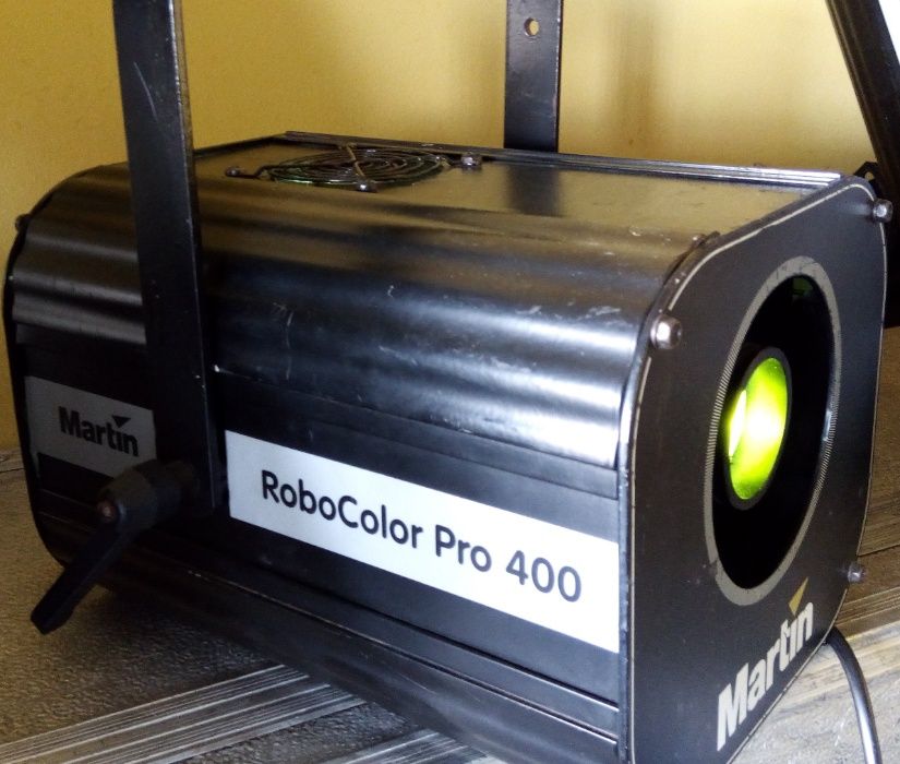 Projetor de luz Martin Robocolor PRO 400 (lote de 3)