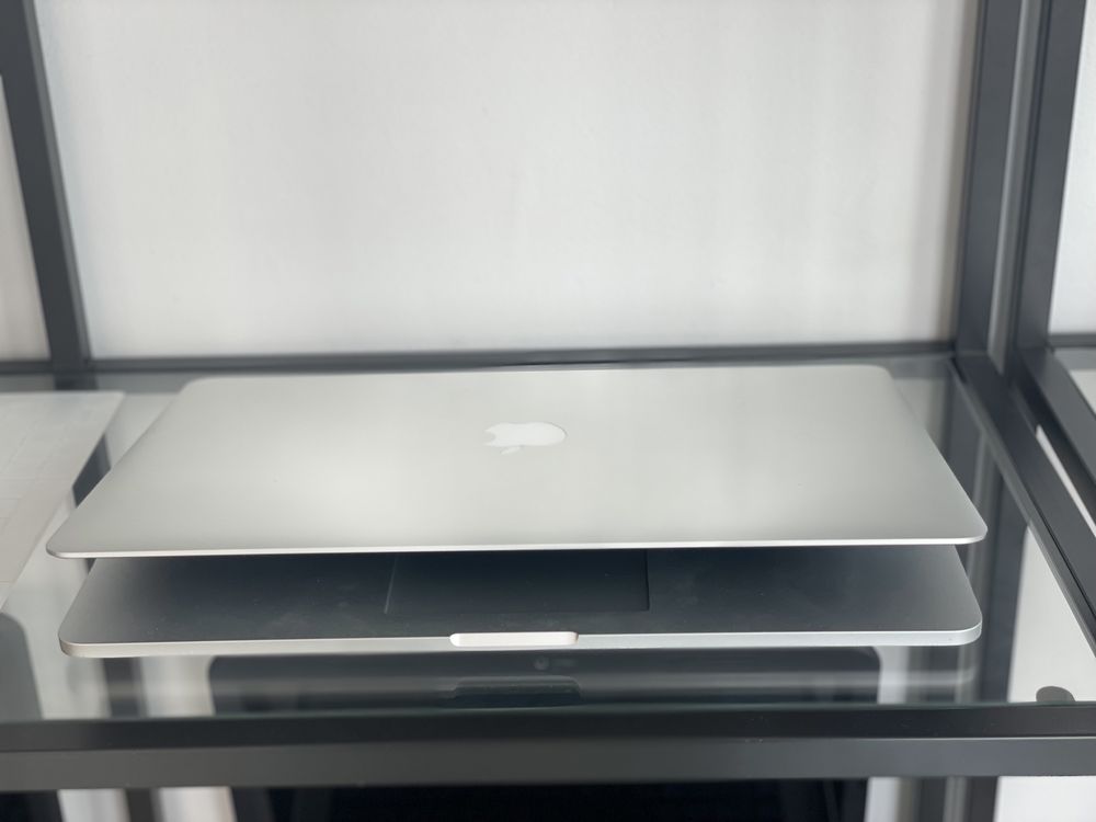 Macbook pro 15 mid 2015 / 16 ram / 256 ssd / loja fisica