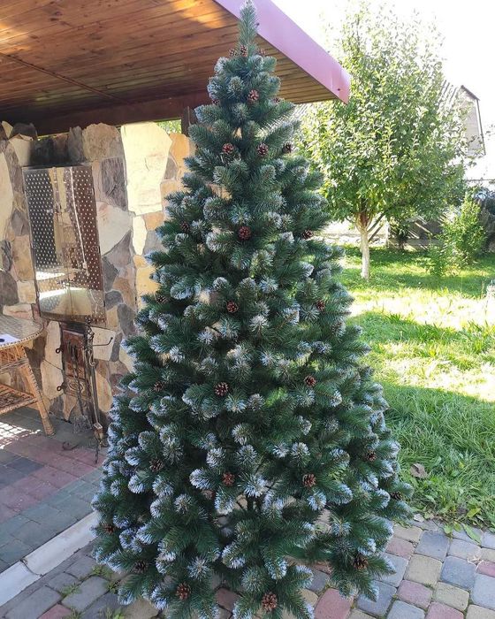 Новорічна ялинка з шишками ,білий кінчик ,елка новогодняя ,мягкая игла