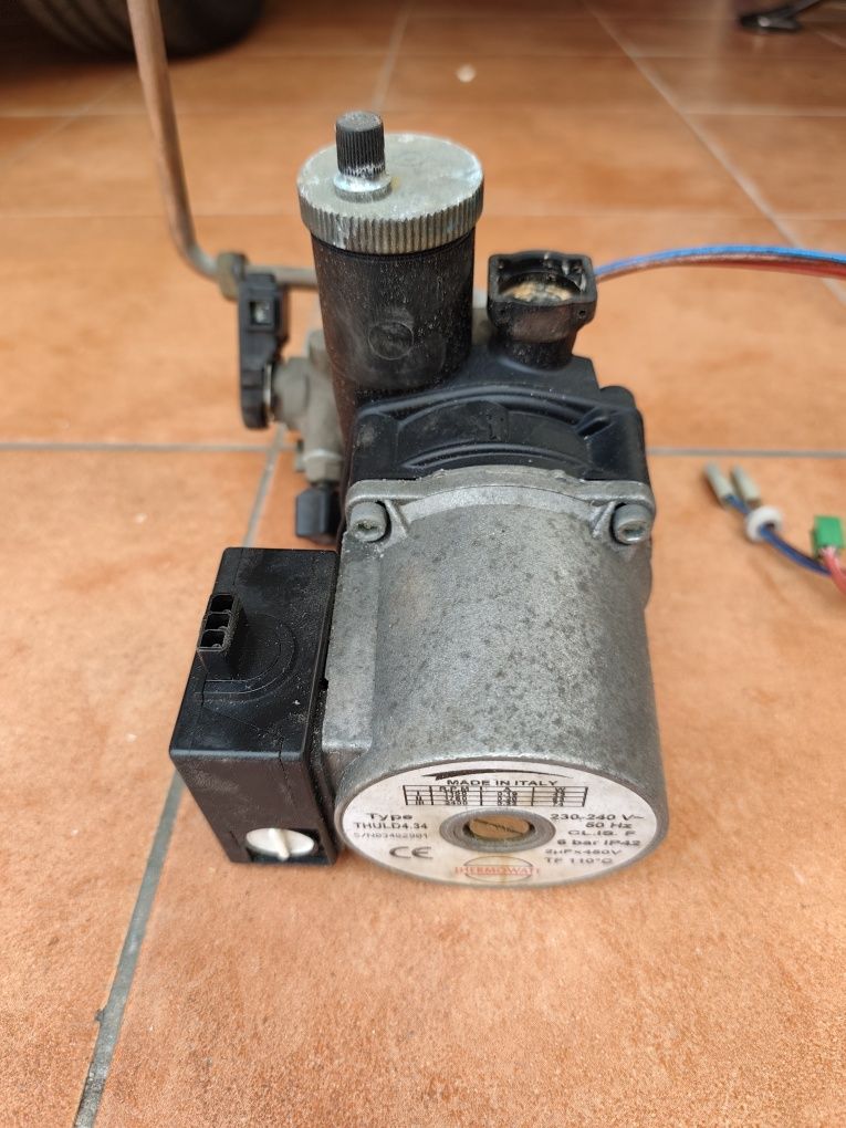 Placa eletrónica Caldeira Ariston T2- LLS 23 MKKI