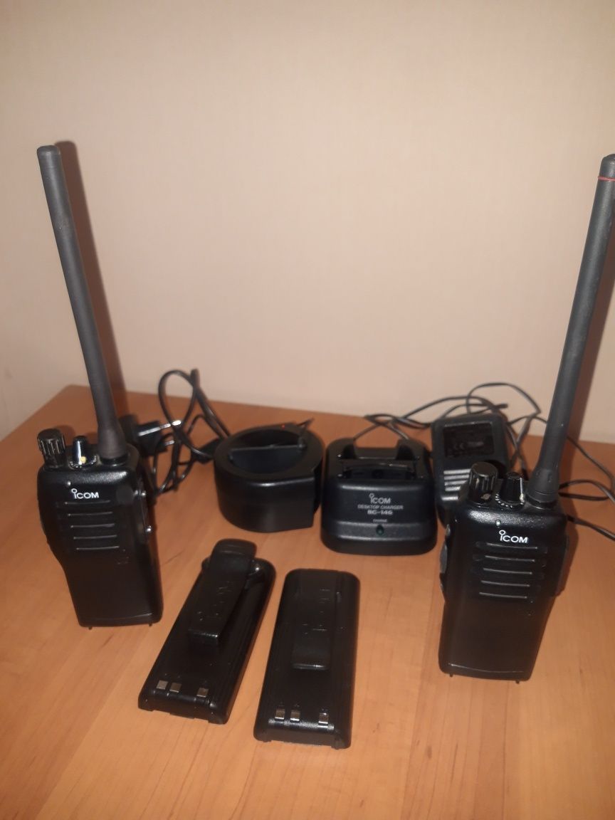 Рації Icom ic-f11