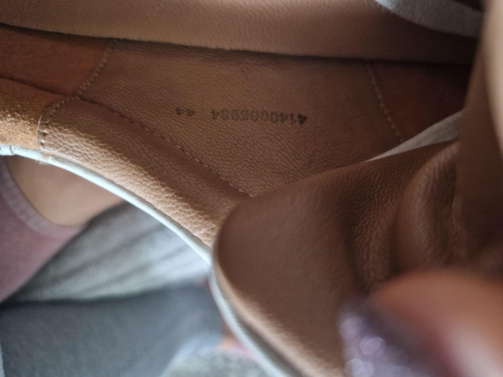 Buty Joop Jasne.