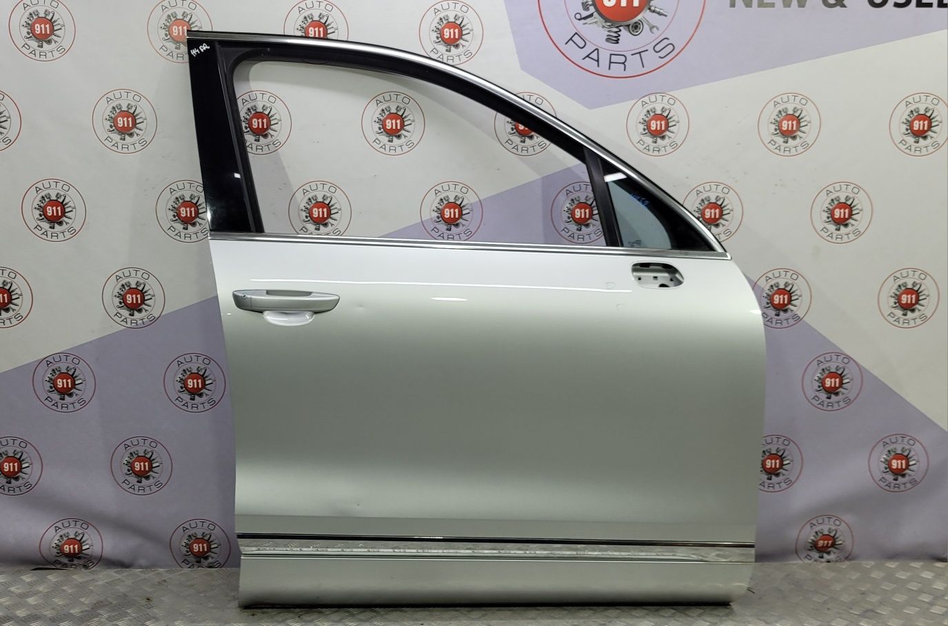 Кришка багажника ляда двері передні зад праві ліві Volkswagen Touareg