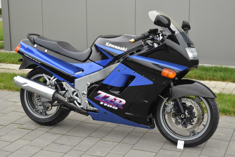 Kawasaki ZZR 1100 piękny stan, cały oryginał, 1 ręka, książka, z DE***