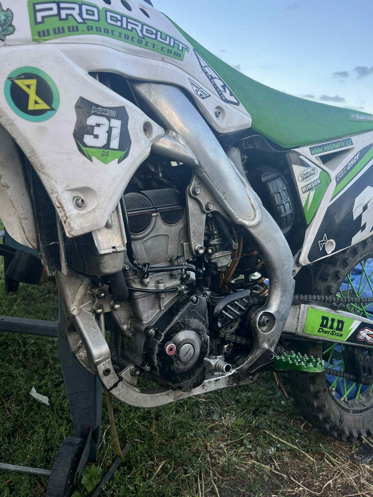 Kawasaki kxf 250 //pro circut// 23mth//udokumentowany remont//