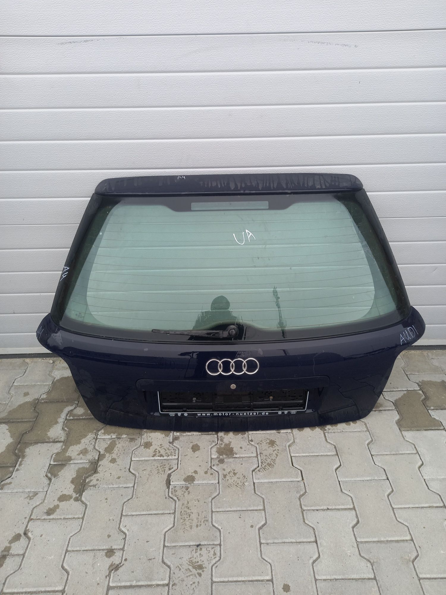 Ляда кришка багажника Audi A4 B5