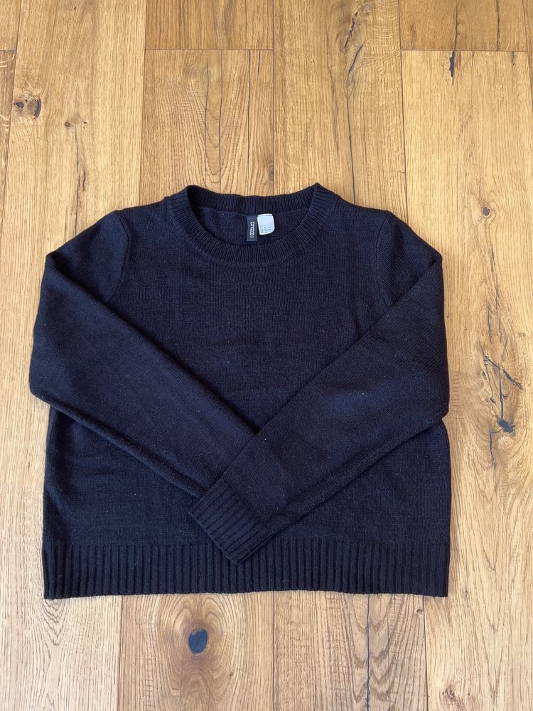 Czarny sweter DIVIDED H&M rozm. M