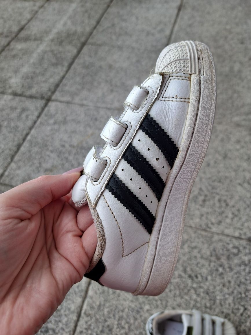 Adidas Superstar 28 białe na rzepy uniseks