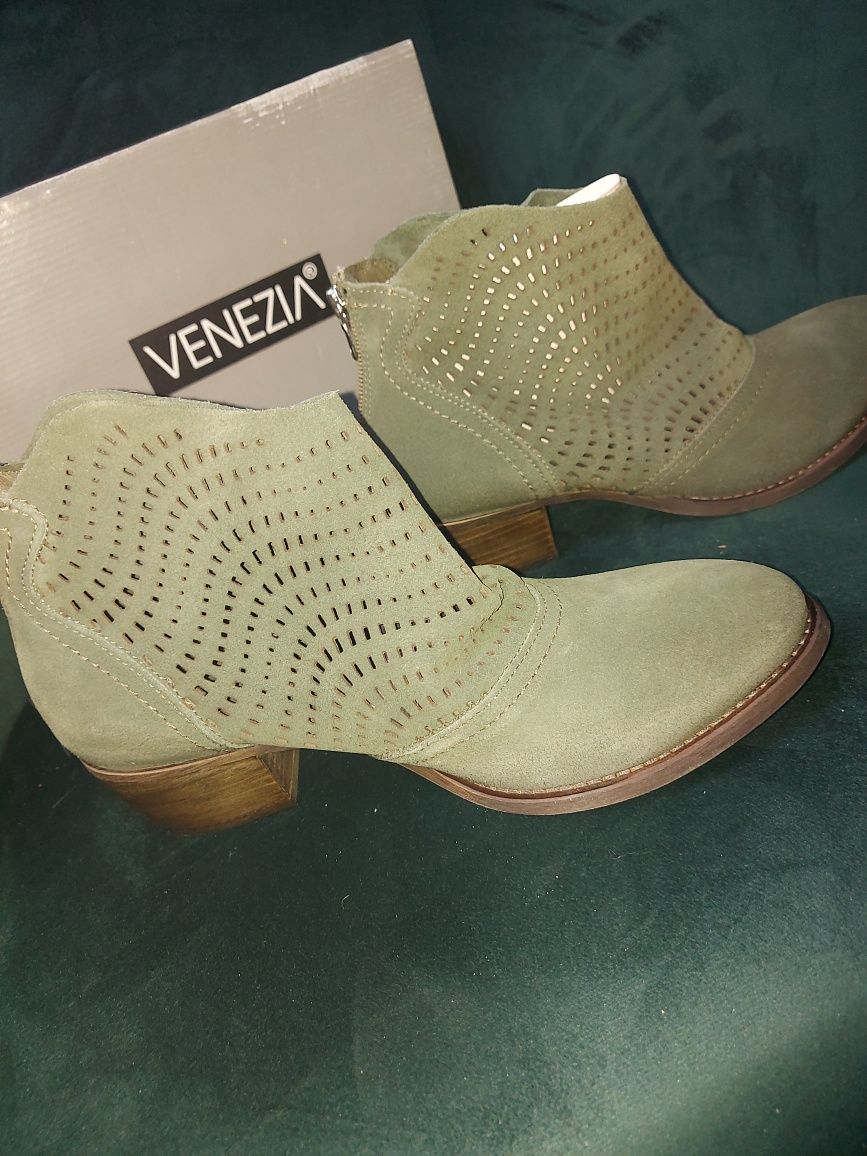 Kozaczki ażurowe ,khaki, botki, Venezia  40, zieleń
