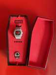 Casio DW 5700 Sneaker Freaker Coffin Edt
