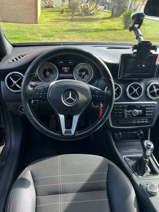 Vendo Mercedes Benz A200 CDI AMG