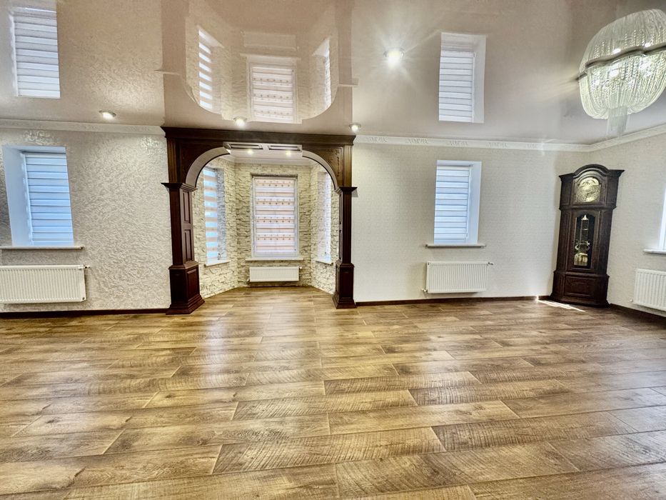 Капітальний, Затишний будинок з ремонтом р- н Нова Балашівка