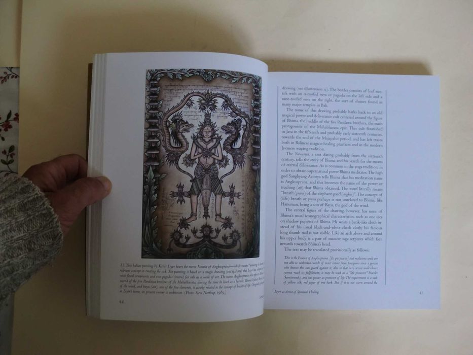 Pray, Magic, Heal: The Story  of KETUT LIYER
de David J. Stuart-Fox