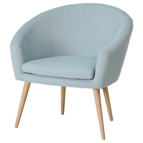 Poltrona Ikea, capa feita de algodão com textura e um toque suave.