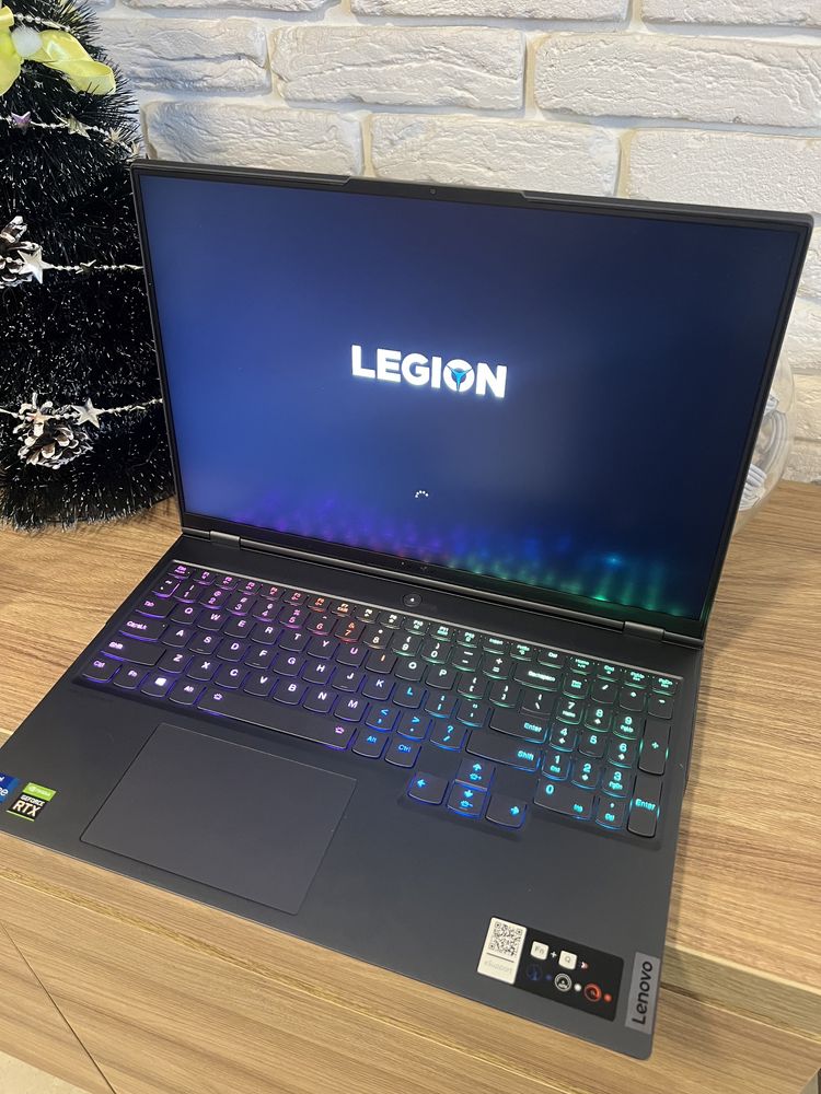Ігровий Ноутбук Lenovo Legion 7/i7-11800H/RTX 3070/16/1 TB