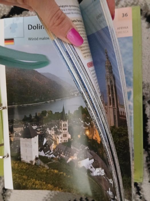 Segregator z zawartością