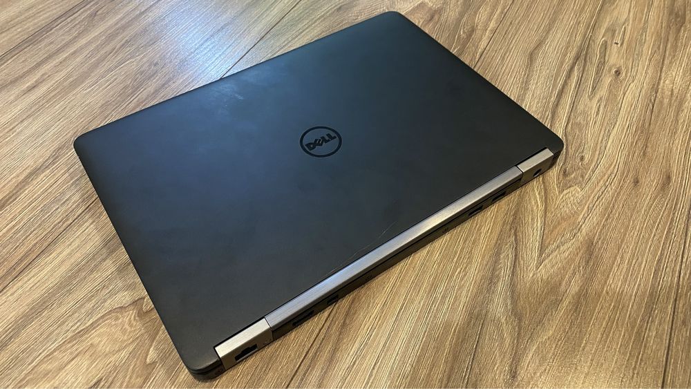 Ноутбук Dell Latitude E7270