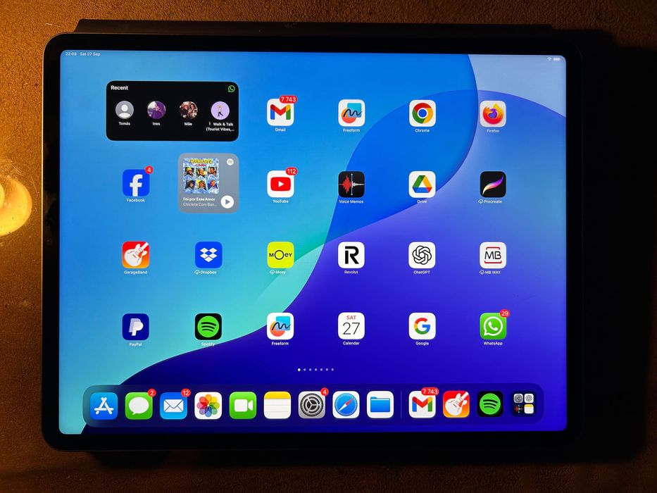 iPad Pro 12.9” 6ª Geração + Apple Pencil (2022) – 128GB