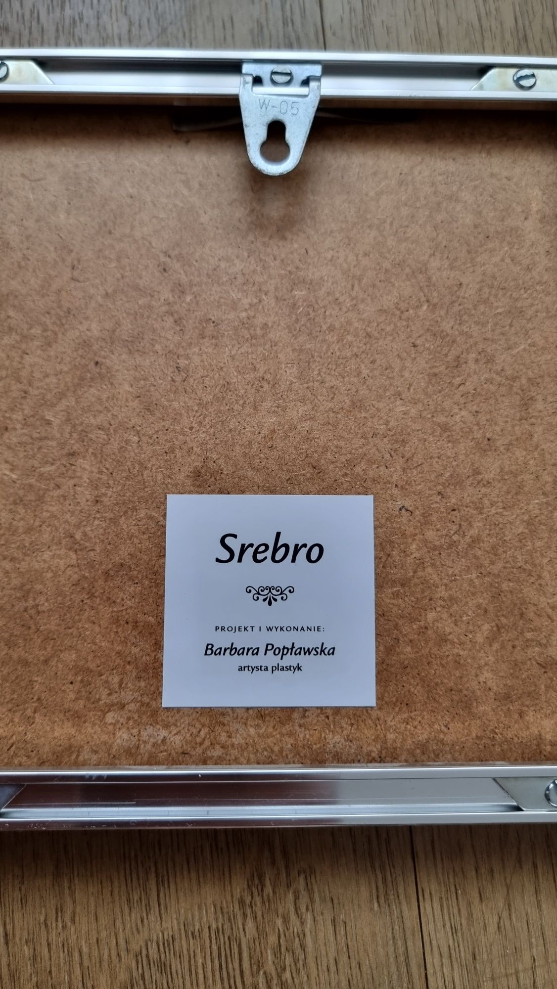 Srebrna miniatura+bursztyn Barbara Popławska