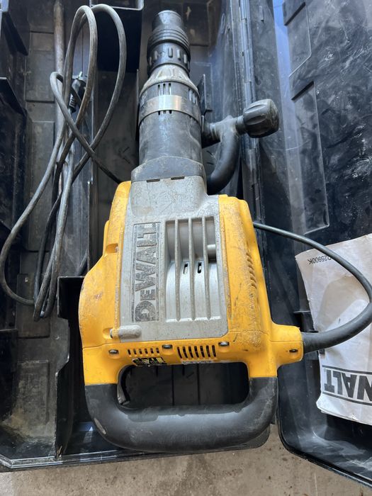 Відбійний молоток Dewalt D 25900