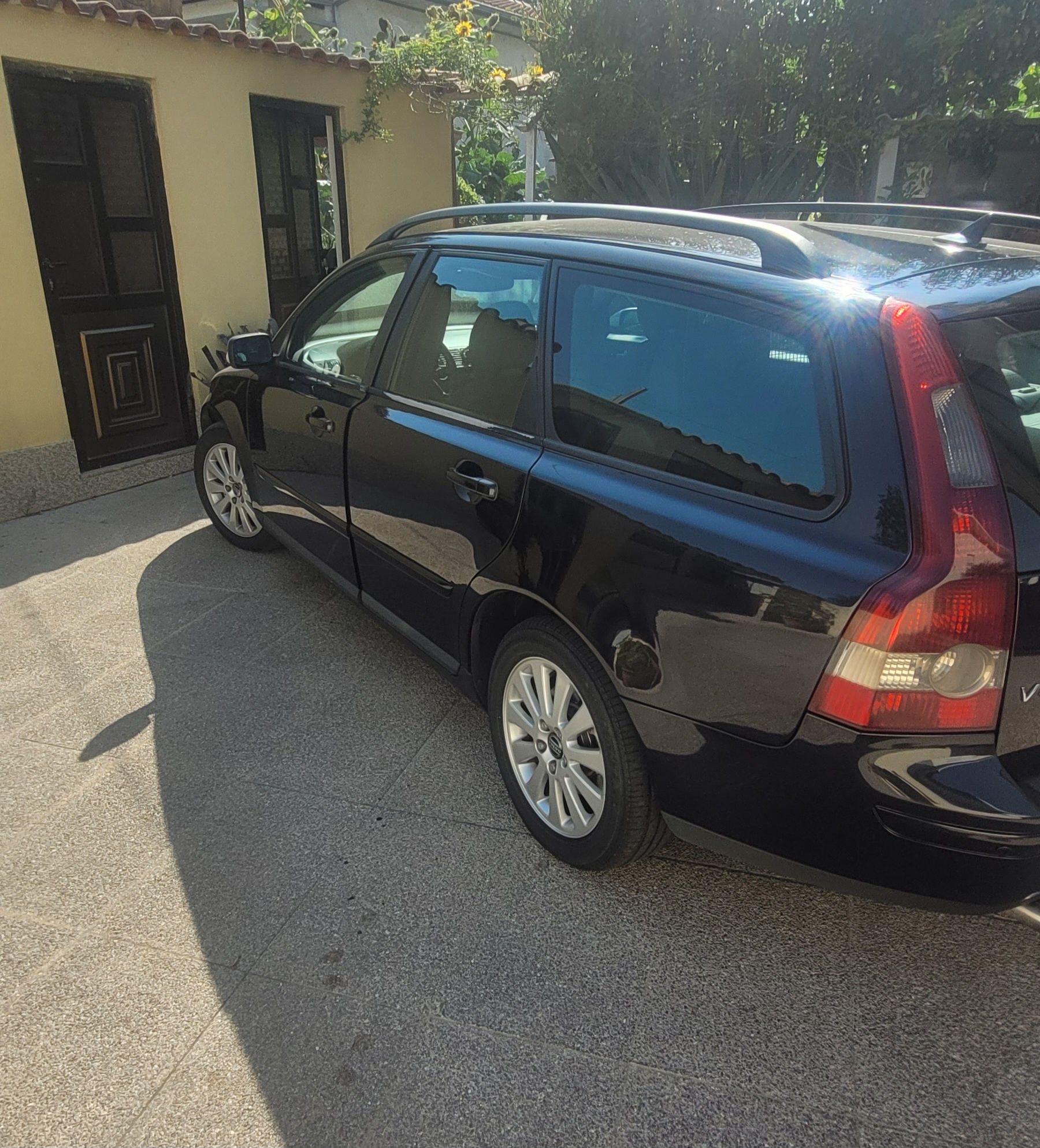 Volvo v50 2.0d 2005