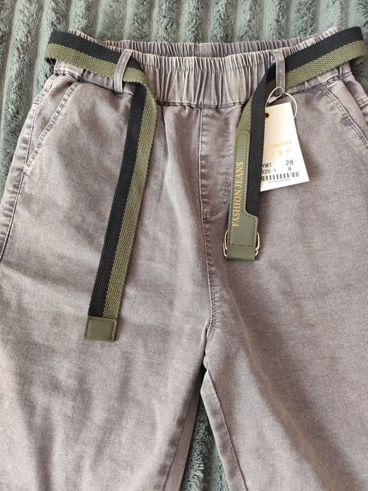 Джинси Джегінси мом( легкий котон) лавандового кольору 28 р.