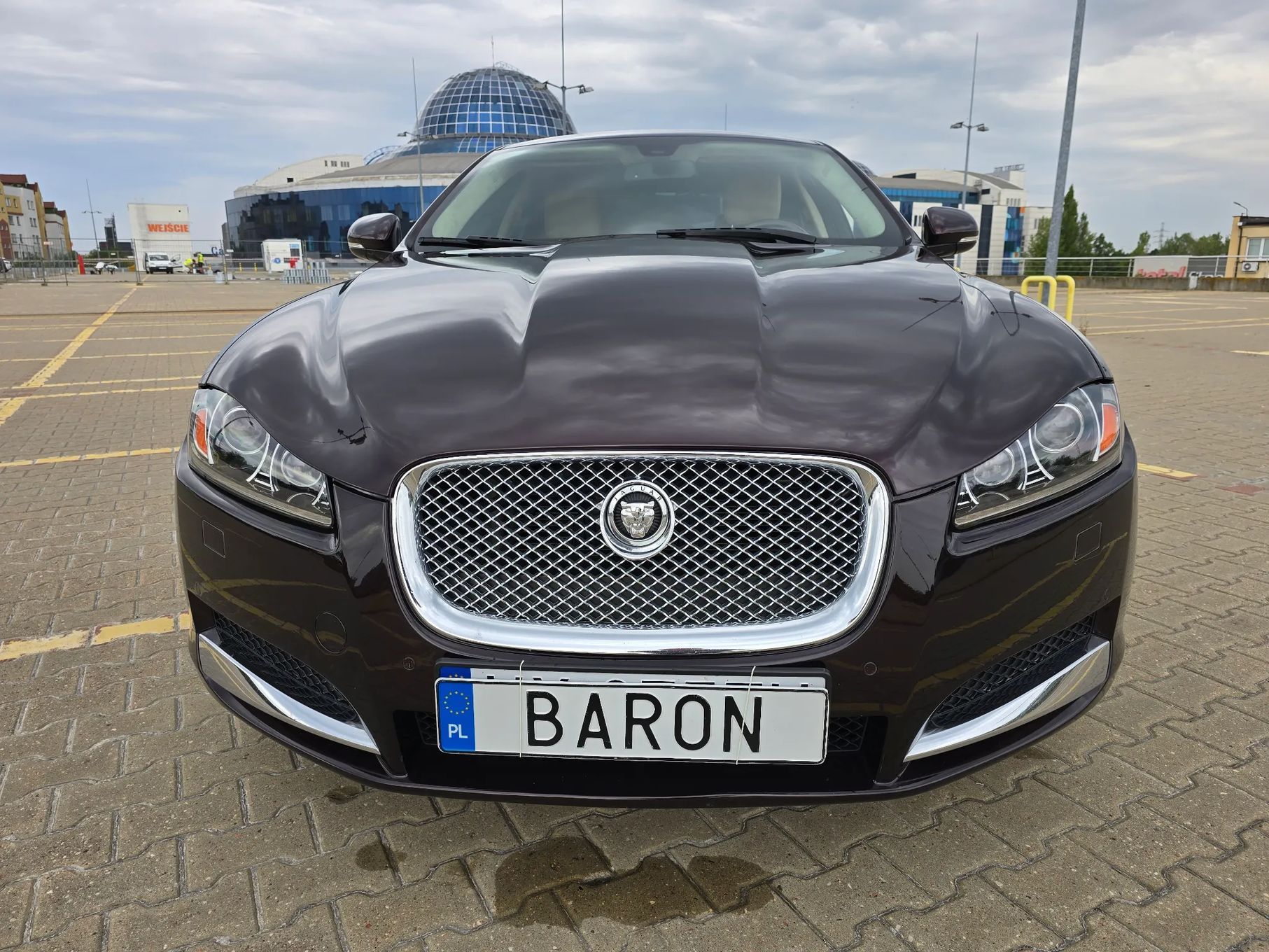 Jaguar XF XF Portfolio 5.0 V8 385 KM, zadbany, bogata wersja