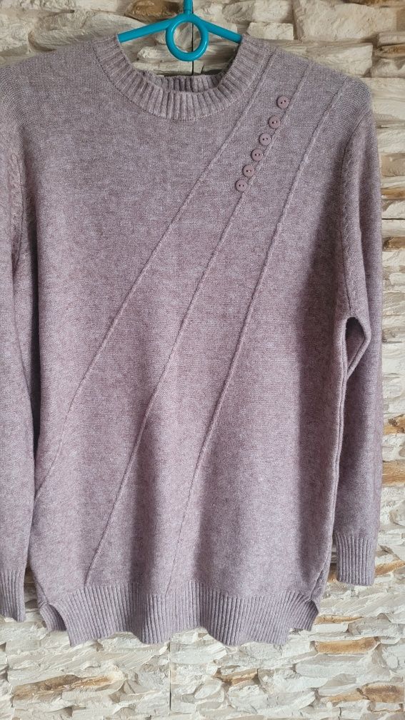 Nowy# cieplutki damski sweter XL za 30zl