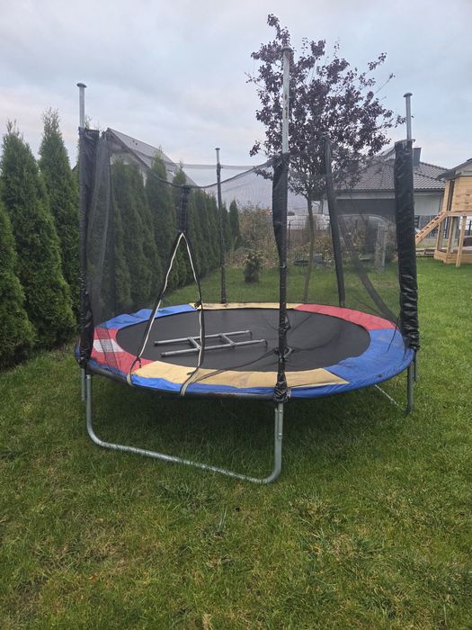 Trampolina oddam za darmo