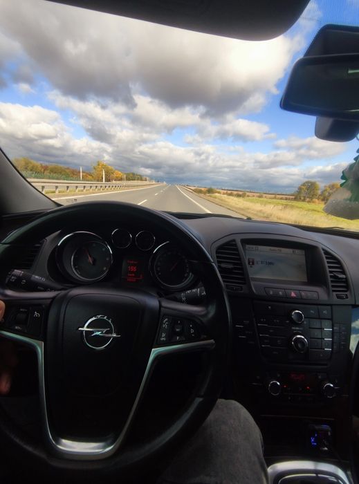Opel Insignia 2.0d