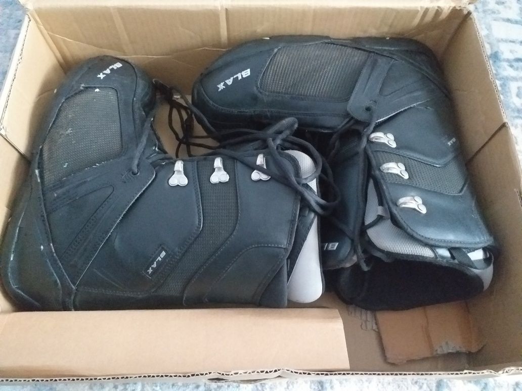 Buty Snowboardowe BLAX 42 rozmiar---czarne,używane,wygodne---Łódż