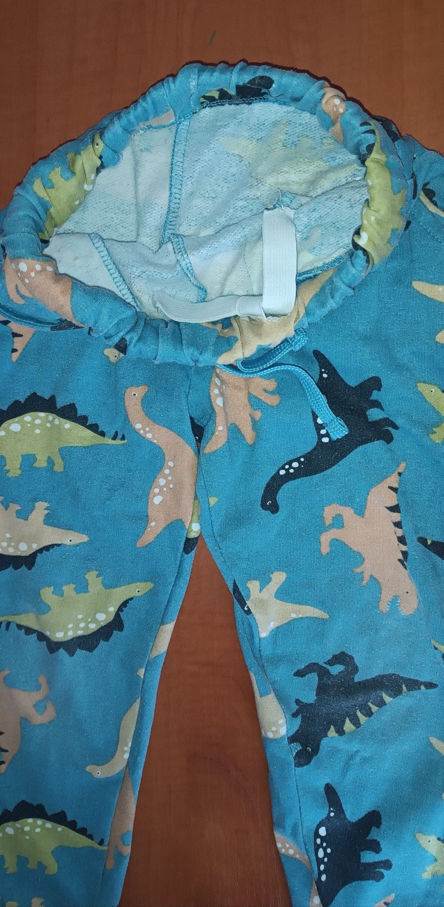 Zestaw bluzy spodnie dresowe święta dinozaur Sinsay r. 116